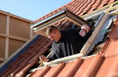 Pose de fenêtres de toit Velux au Mas